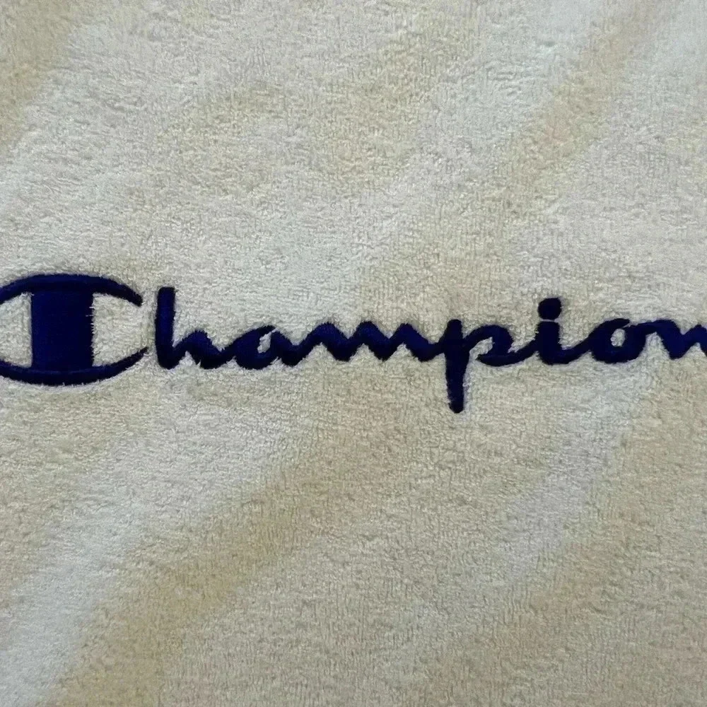 Champion retro look, soft terry mens shirt. Size: S - Picture 10 of 13